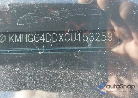 2012 Hyundai Genesis 3.8 z USA, uszkodzony, nr VIN KMHGC4DDXCU153259